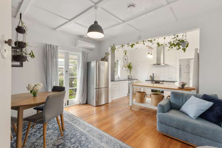 703 Ellison Road Parkvale_12