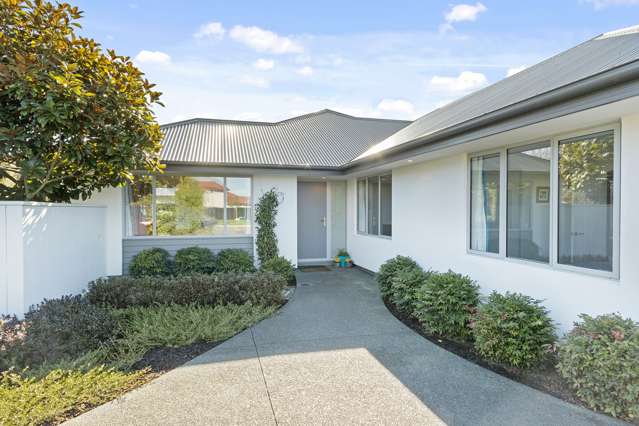 10 Linkwater Way Parklands_1