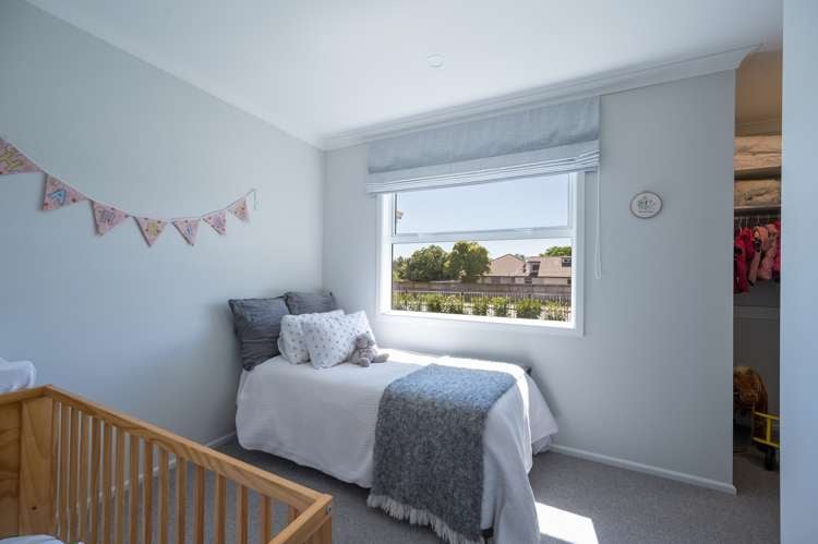 2 Hallmark Drive Hope_21