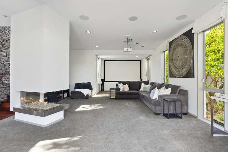123 Beach Road Castor Bay_14