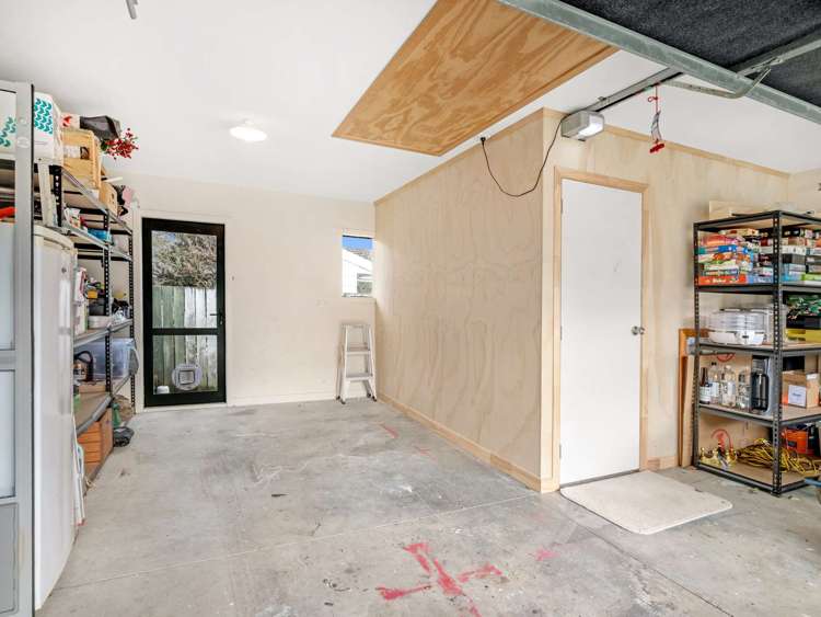 34 Dahlstrom Grove Kelvin Grove_21