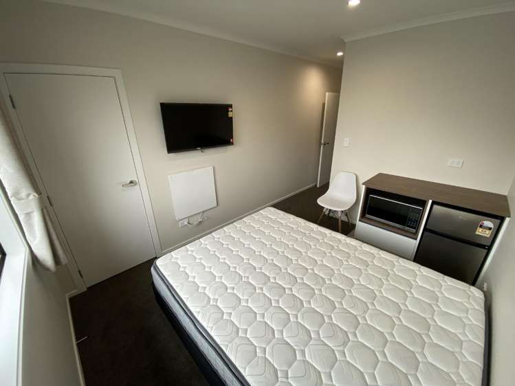 2E/19 Hibiscus Avenue_0