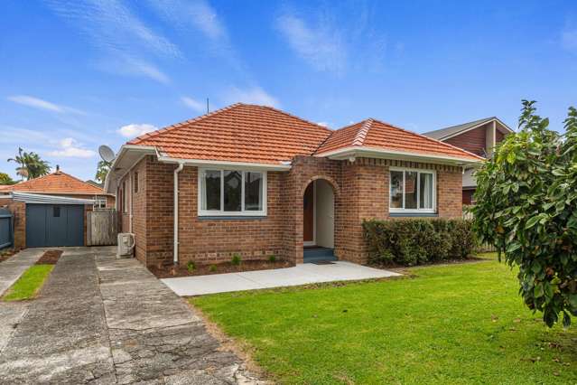 Motivated Vendors - Central Kensington Opportunity