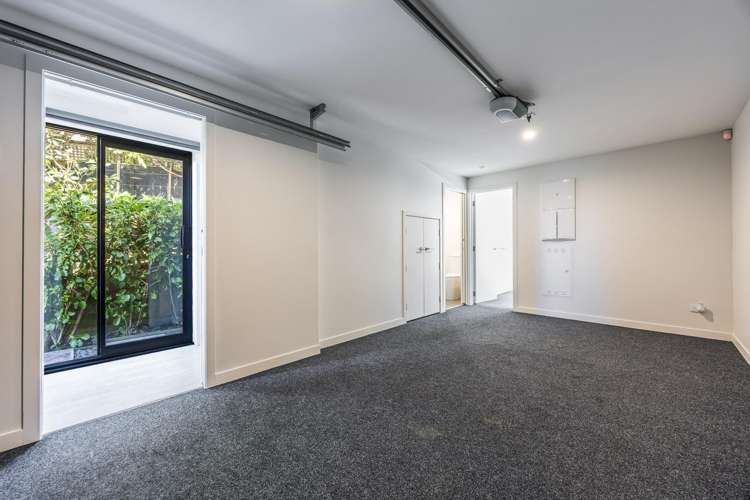 8/805 Riddell Road St Heliers_25