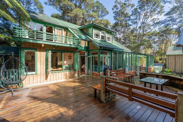 6 Cochran Road Oratia_0