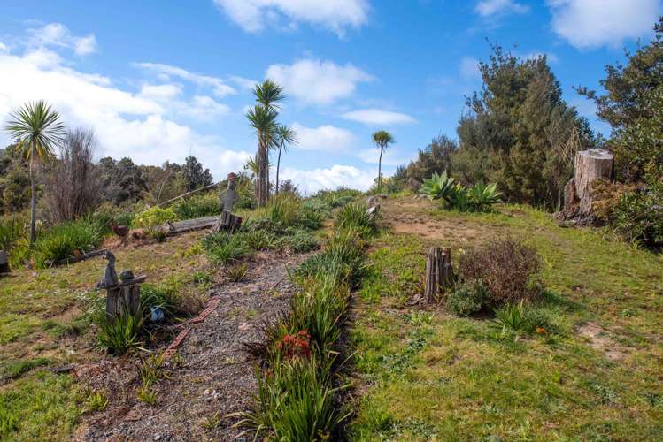 196 Newton Road Omapere_4