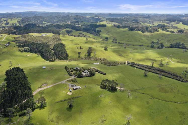 64 Gervin Road Wainui_18