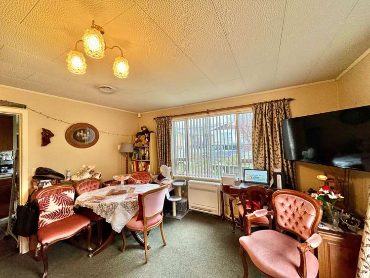 3/17 Oxford Street West End_7