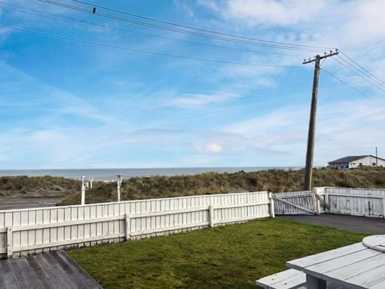 21 Ocean Beach Street 1207_12