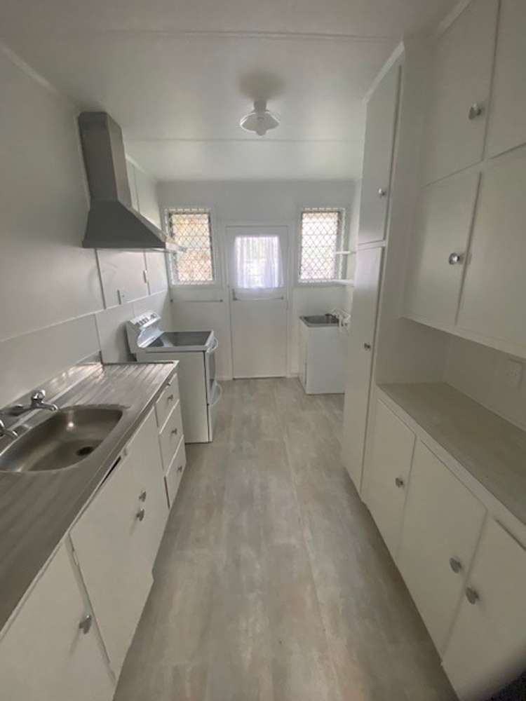 3/813 Lyell Street Akina_3