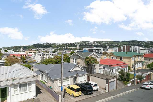 10/5 Levy Street Mount Victoria_4