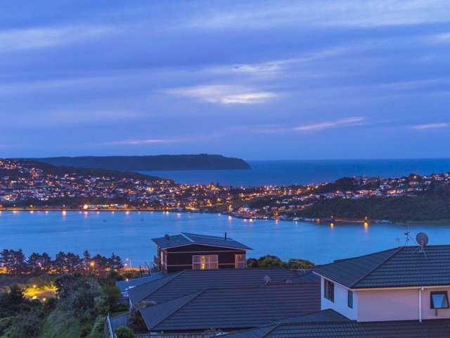 15 Aoraki Rise Aotea_2