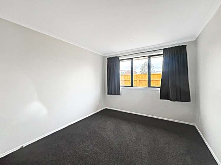 9 Reeve Street 1206_10