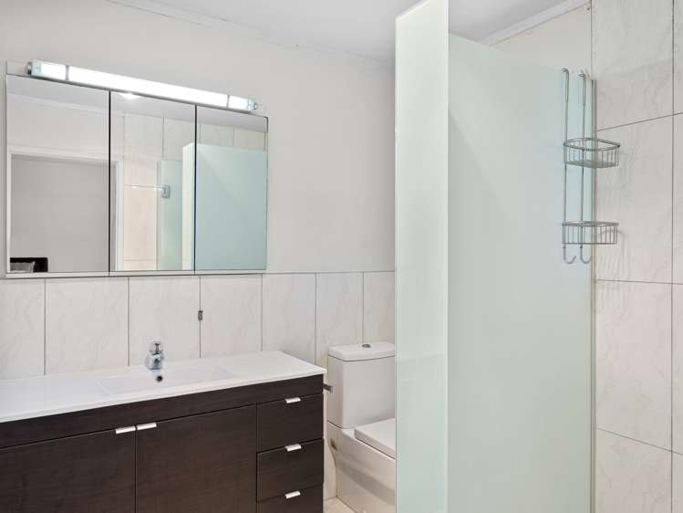 99 Florence Avenue Orewa_14