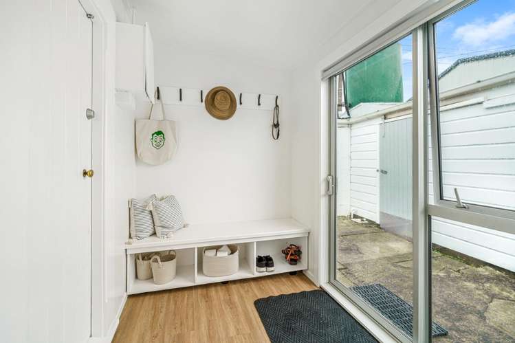 9 Seaforth Street Karitane_6