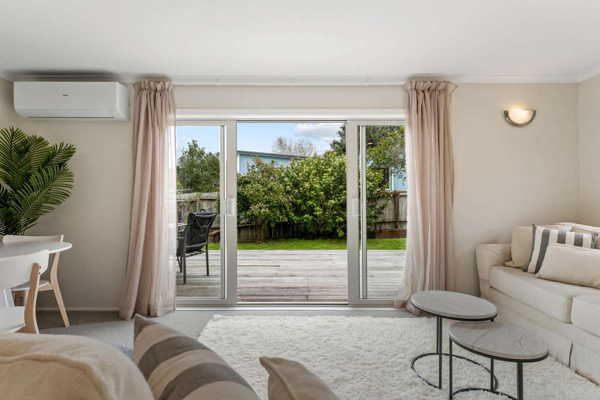 2/64 Mckenzie Avenue_4