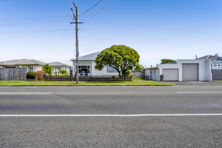 36 Hunter Street Hawera_20