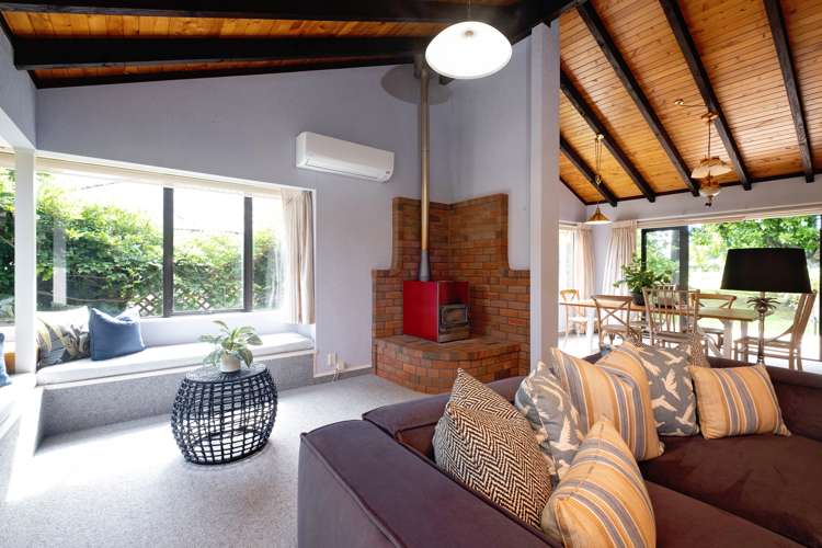 517 Nottingley Road Frimley_5