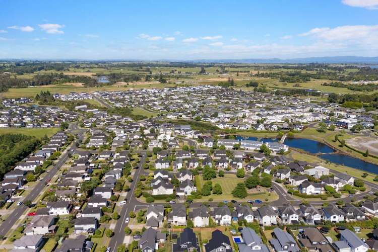 24 Trecarne Street Karaka_27