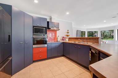 897 Leigh Road_1