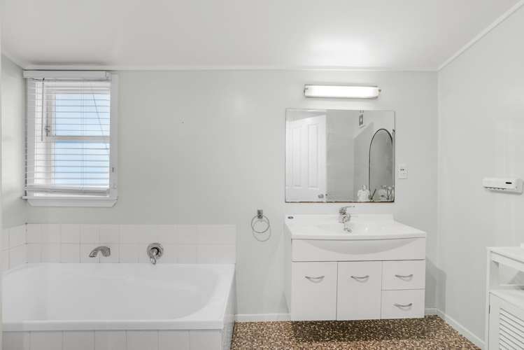 183 Park Road Belmont_9