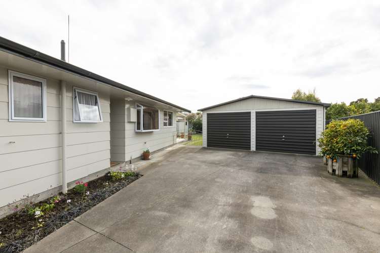 14 Ferndale Place Feilding_10