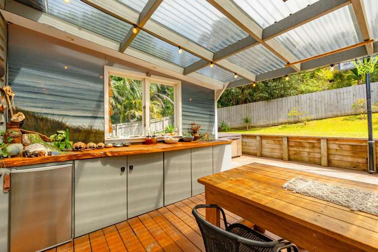 22 Tasman View Road Bethells Beach_10