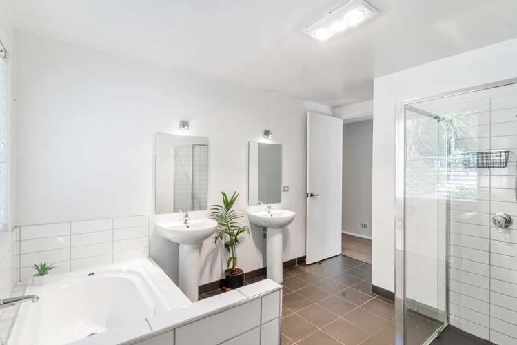 20 Bendalls Lane Oratia_21