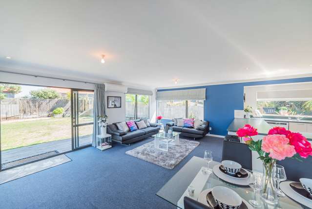 73 Queens Road Waikanae Beach_3