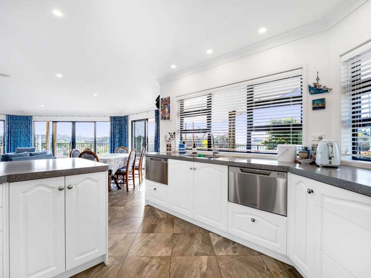 7 Waka Way Bellevue_6