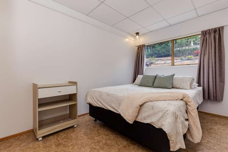 67 Daffodil Street Titirangi_14