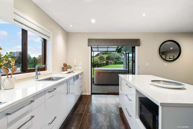 139 Chamberlain Road Bombay_4