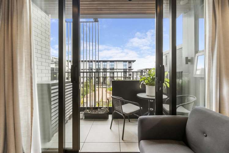 205/21 Pennant Street_1