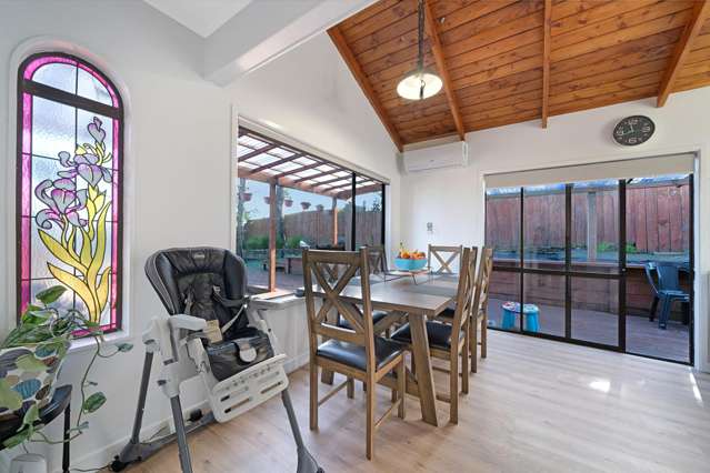 2/46A Captain Scott Road Glen Eden_3