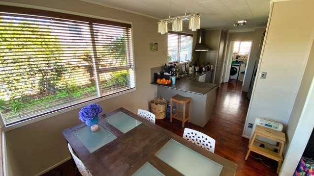 25 Whitford Road Howick_2