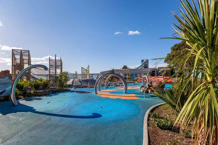 347 & 349 Aubyn Street Moturoa_13