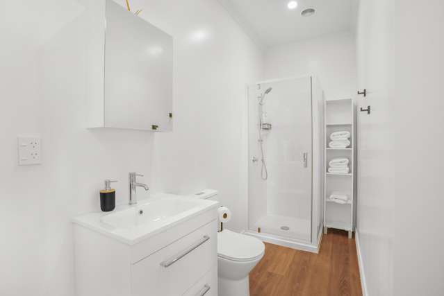 653 & 653A High Street Boulcott_4