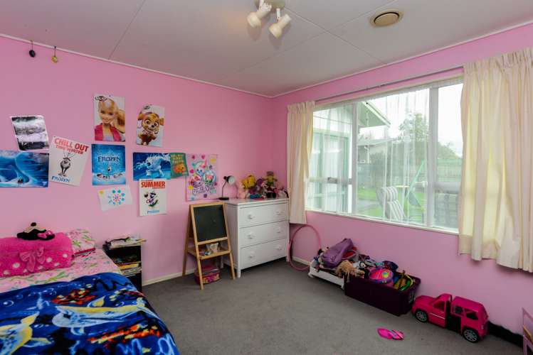 6 Latham Stubbs Crescent Waipawa_9