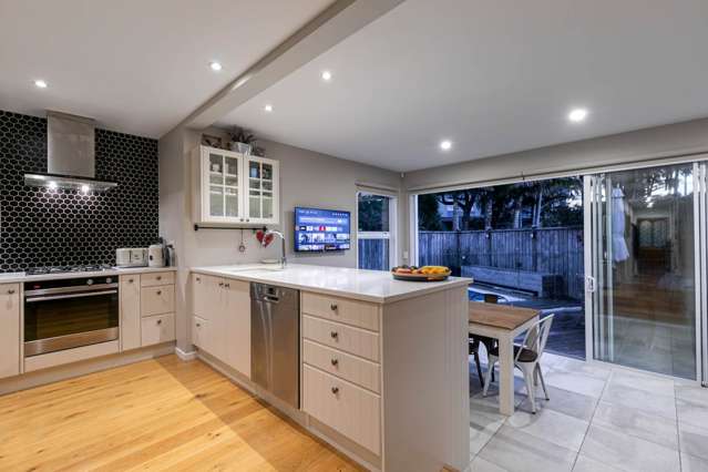 1 Waipuia Place Greenhithe_2