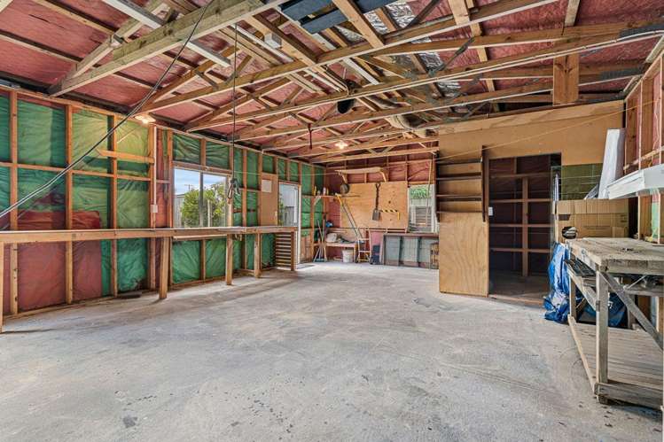 14 Sanders Ave Westown_14