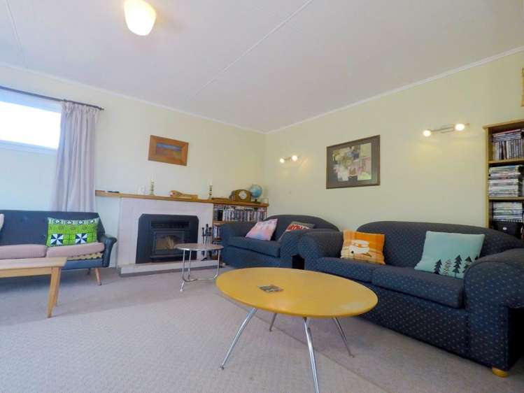 141 Kahukura Avenue Waitarere Beach_11