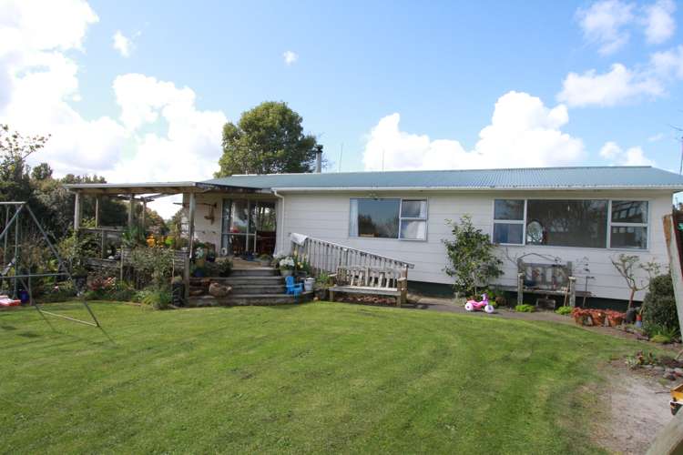 53 Inland North Road Tikorangi_17