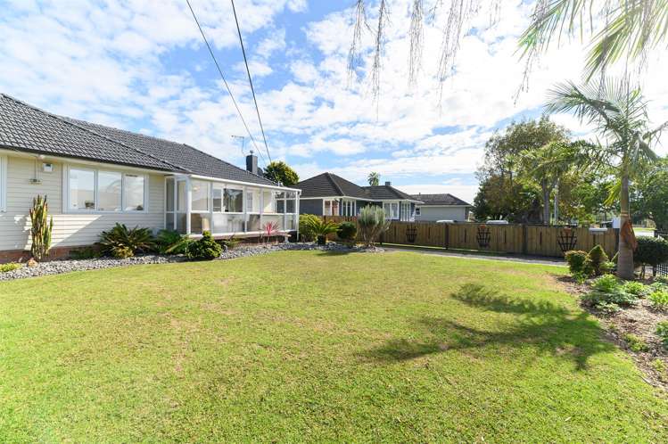 65 Beach Road Te Atatu Peninsula_20