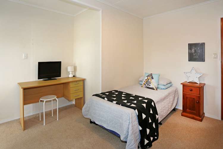 11 Henry Curd Terrace Pukekohe_16