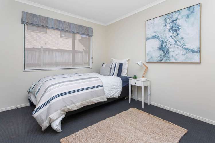 11 Aberdeen Crescent Wattle Downs_16