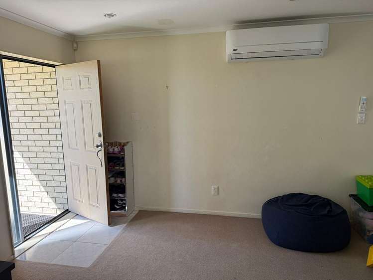 41A Donegal Park Drive Flat Bush_2