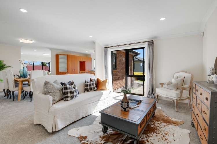 19 Black Teal Close Unsworth Heights_7