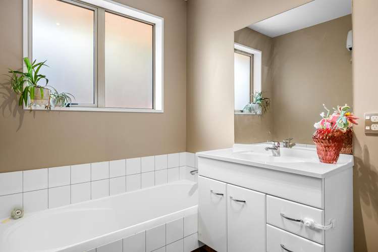 70 Tennyson Street Beckenham_11