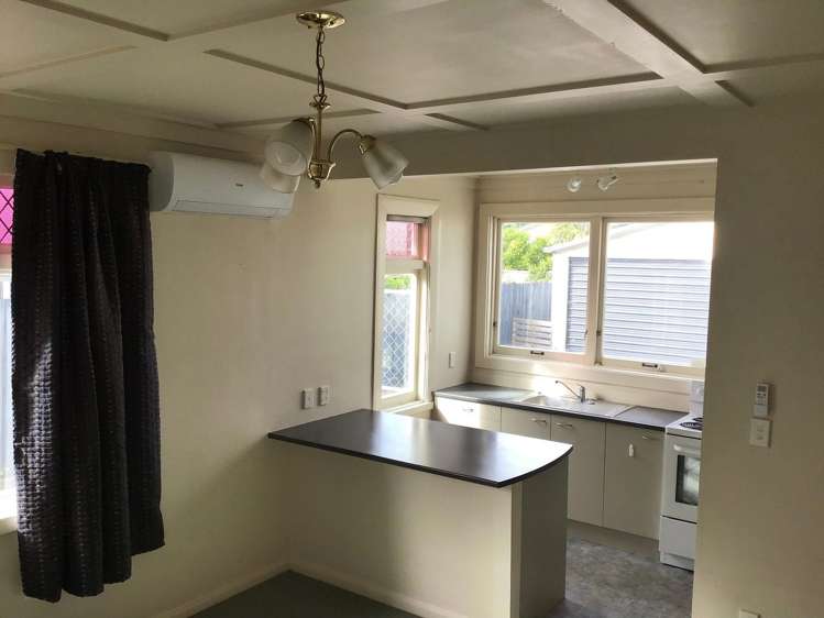 2/99 Shamrock Street Takaro_2