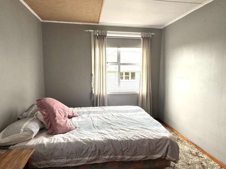 14 Market Street Kaitangata_11